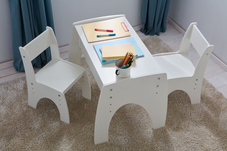 PINIO - KLIPS Stolik